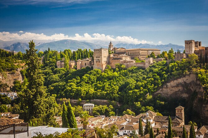 Alhambra Skip-The-Line Tour: Nasrid Palaces, Alcazaba and Generalife - Tour Details