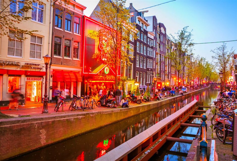 Amsterdam: Self-Guided Canals Photography Tour - Tour Overview