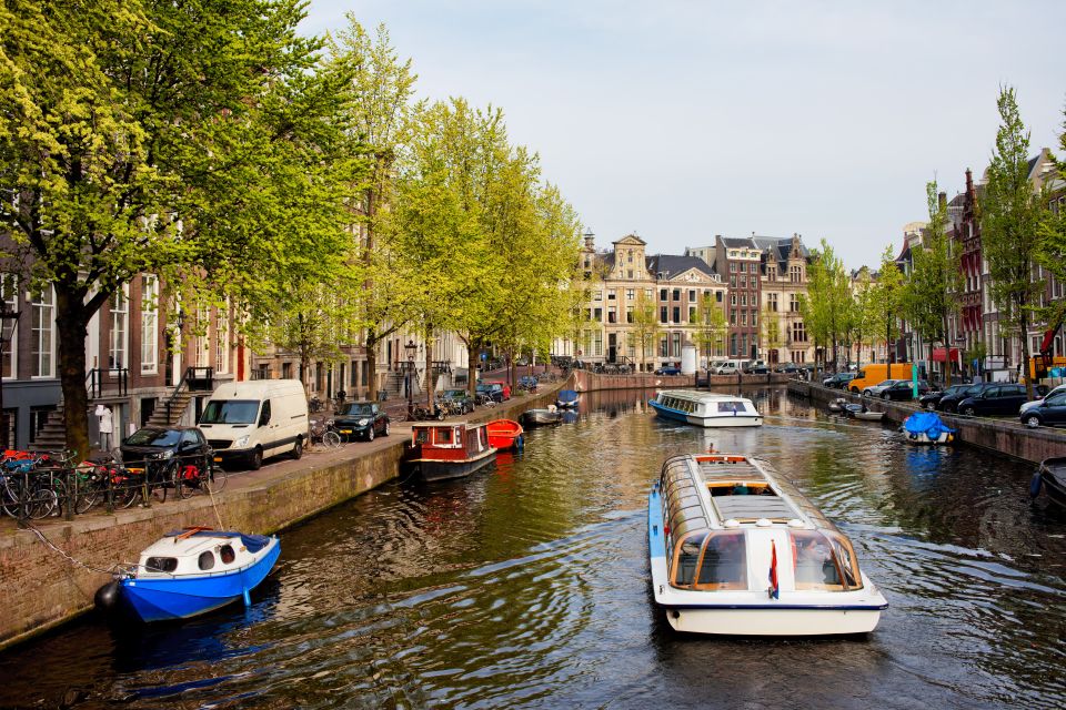 Amsterdam Walking Tour and Canal Cruise - Tour Duration and Guide Availability