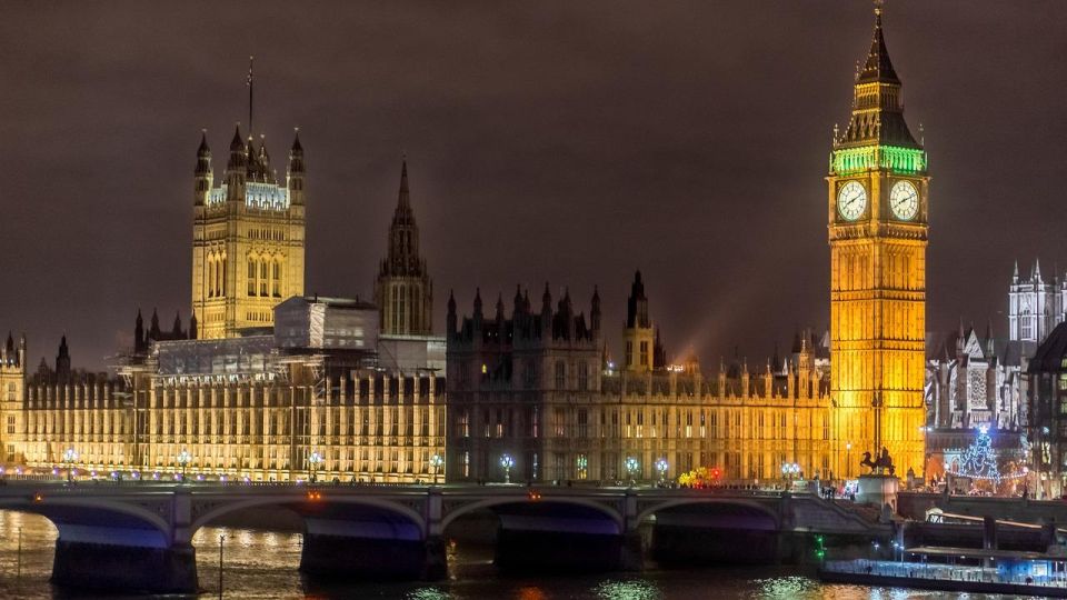 An Evening in London. Private Panoramic Night Tour - Tour Details