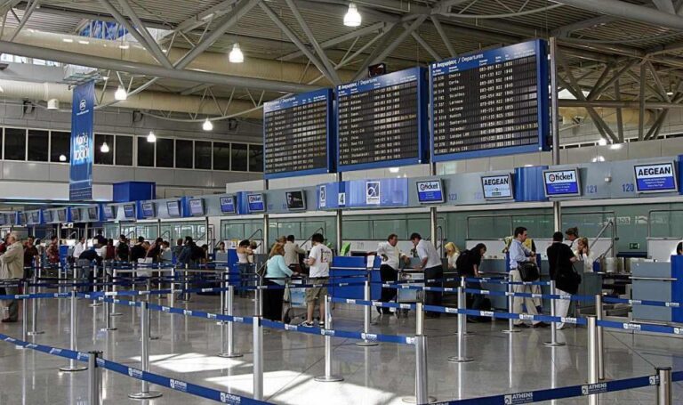 Athens Airport to Costa Navarino Hotel Private Transfer