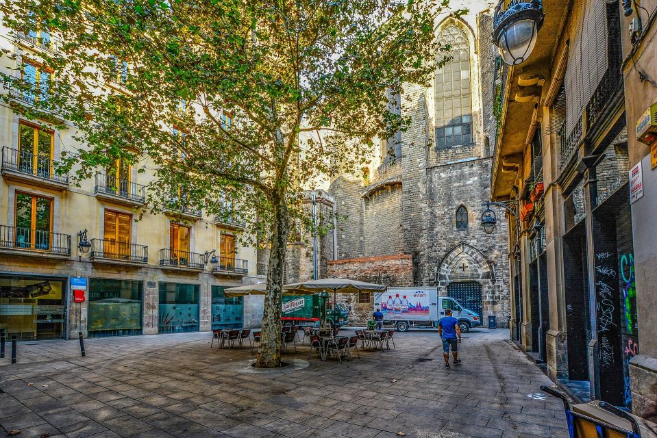 Barcelona - Gothic Quarter Historic Guided Walking Tour - Tour Details