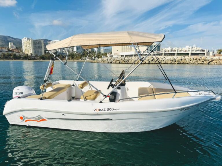 Benalmádena: Costa Del Sol License-Free Boat Rental