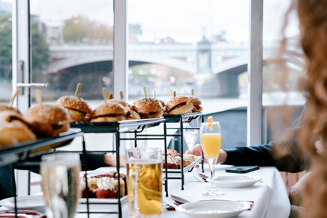 Bottomless Brunch Afloat in Melbourne - Experience the Best of Melbourne