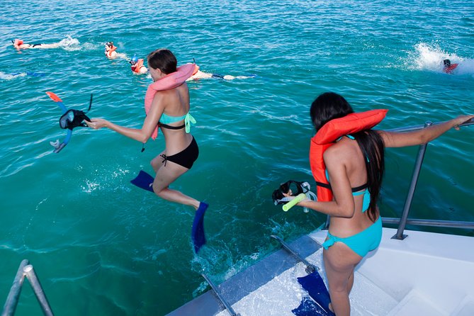 Cabo San Lucas Half-Day Snorkel Cruise With Lunch, Open Bar