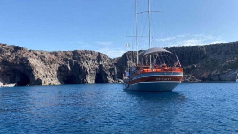 Carloforte: 2-Day Sailboat Minicruise Around the Island