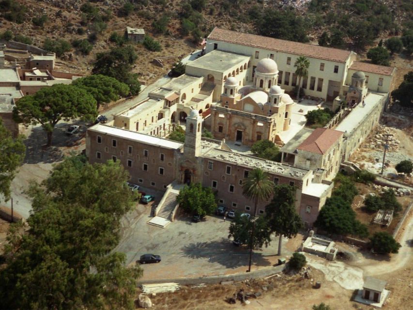 Chania Highlights:Venizelos, Stavros, Agia Triada & Marathi - Venizelos Graves: Panoramic Views