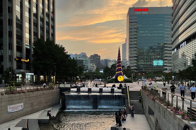Cheonggyecheon Night Walk Tour With Korean Young Locals - Unforgettable Seoul Night Experience
