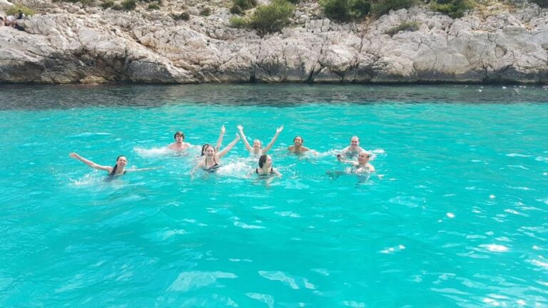 Cruise, Coffee and Diving in the Calanques of Frioul