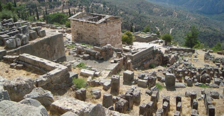 Delphi, Thermopylae Full Day Private Tour From Athens