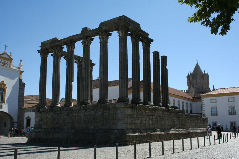 Évora and Megaliths Full-Day Tour From Lisbon - Tour Overview