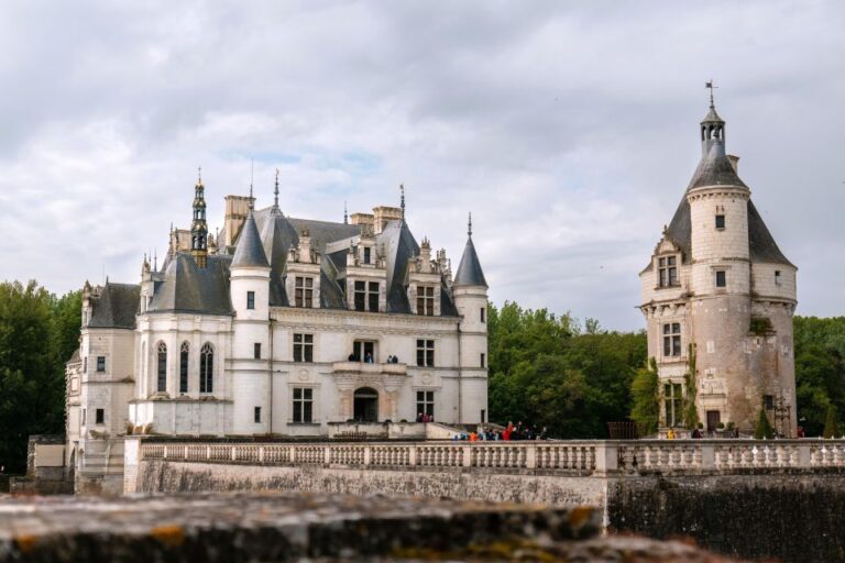 From Amboise: Chambord and Chenonceau Tour With Lunch