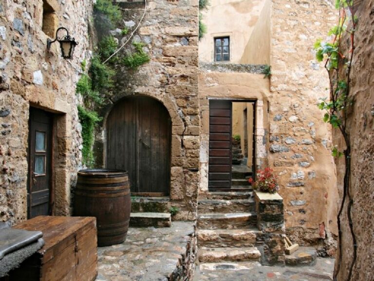 From Athens: Private Tour of Monemvasia