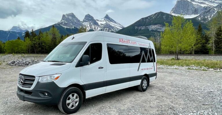 From Banff: 1-Way Private Transfer to Calgary Airport (YYC)