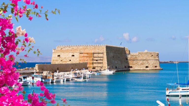 From Heraklion: Historical Center City Tour & Knossos Palace