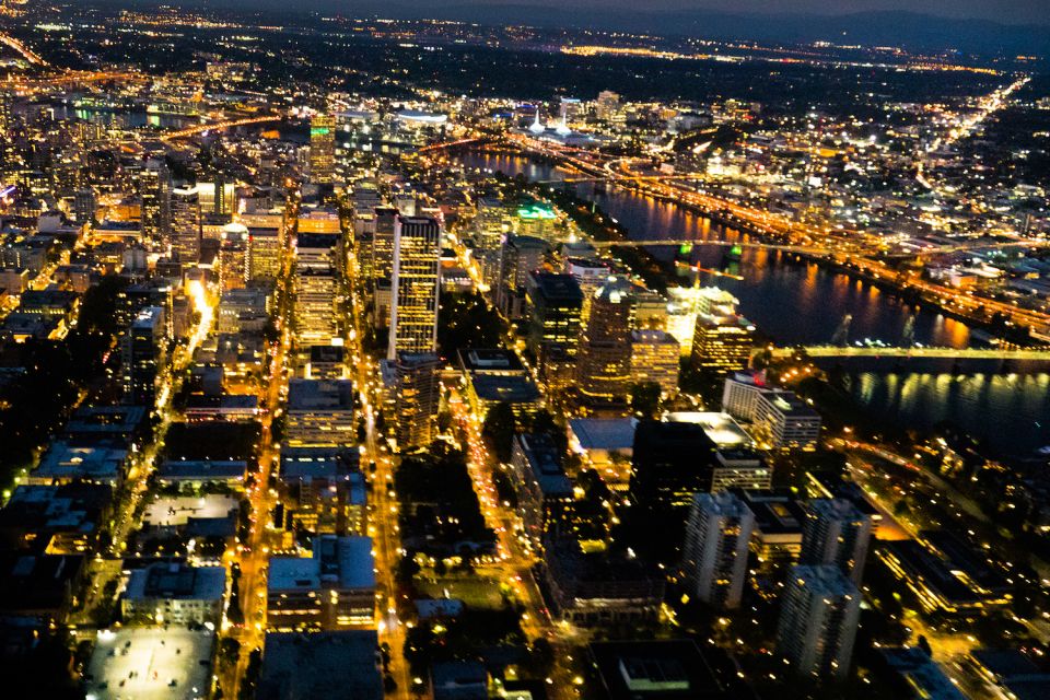 From Portland: City Lights Nighttime Helicopter Tour - Tour Experience