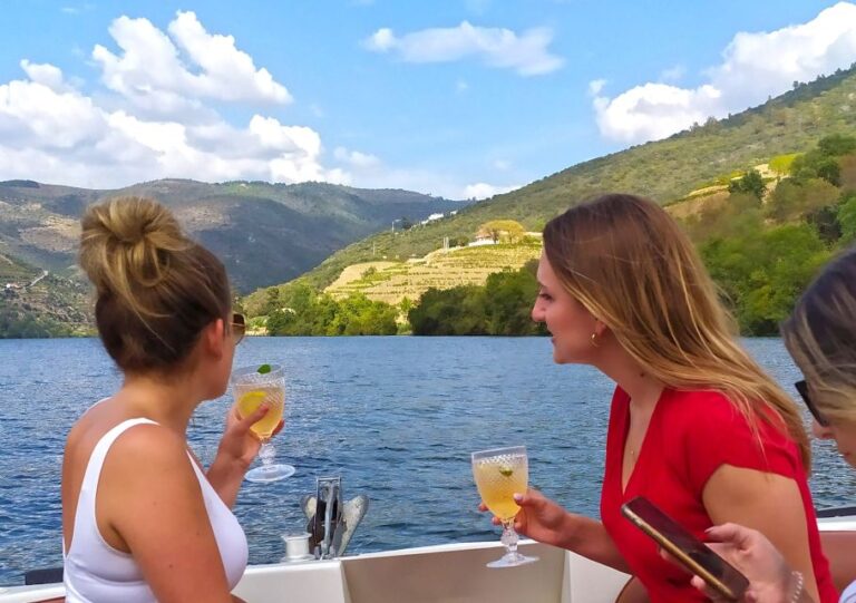 From Porto: Douro Valley Wine Tour With River Cruise & Lunch