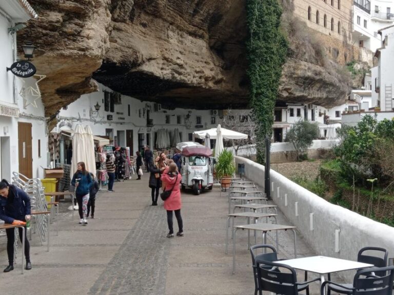 From Sevilla: Private Tour Ronda and Setenil With Bullring