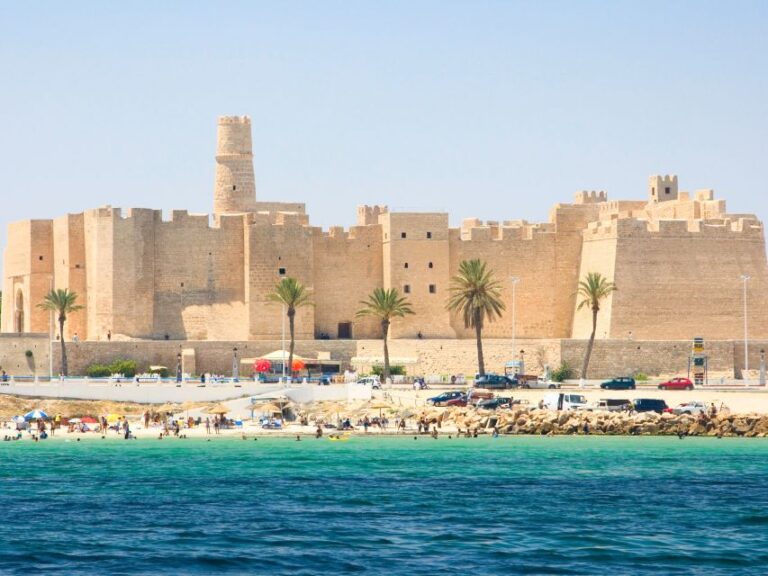 From Tunis: Sousse and Monastir Sightseeing Tour
