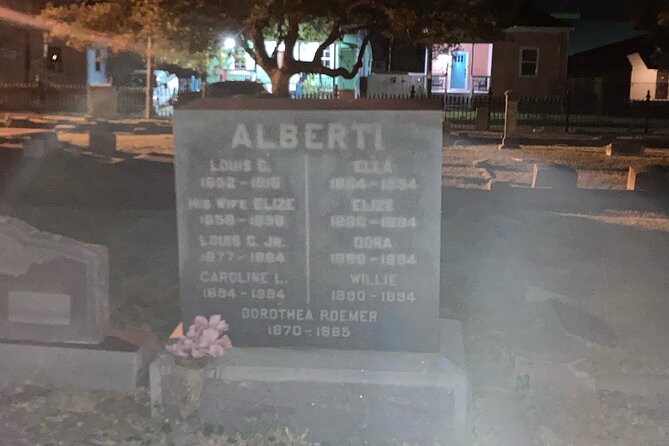 Galvestons Haunted Cemetery Walking Tour