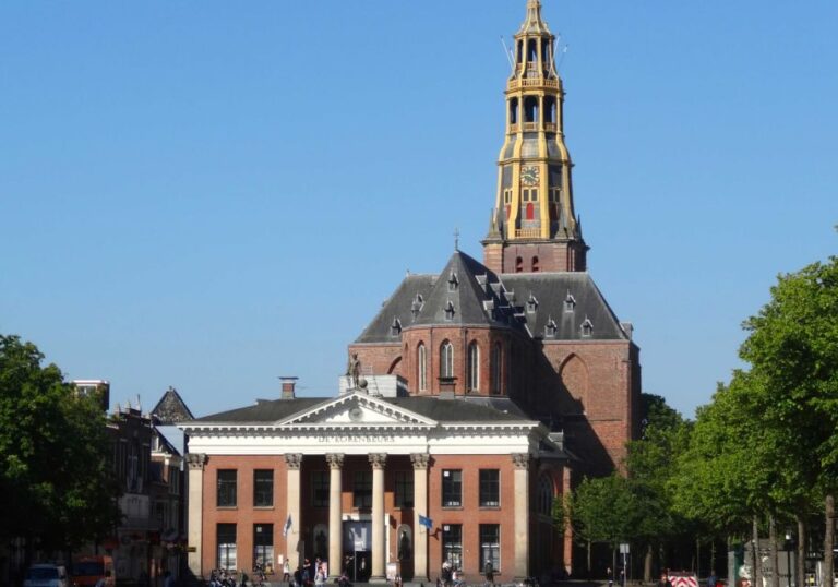 Groningen Scavenger Hunt and Sights Self-Guided Tour