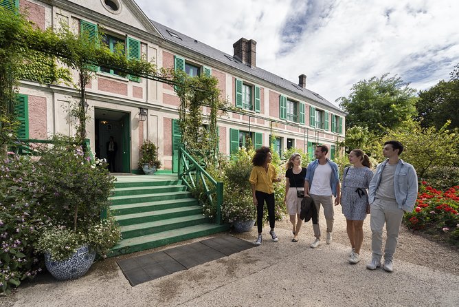 Half-Day Private Tour to Giverny From Paris - Tour Details