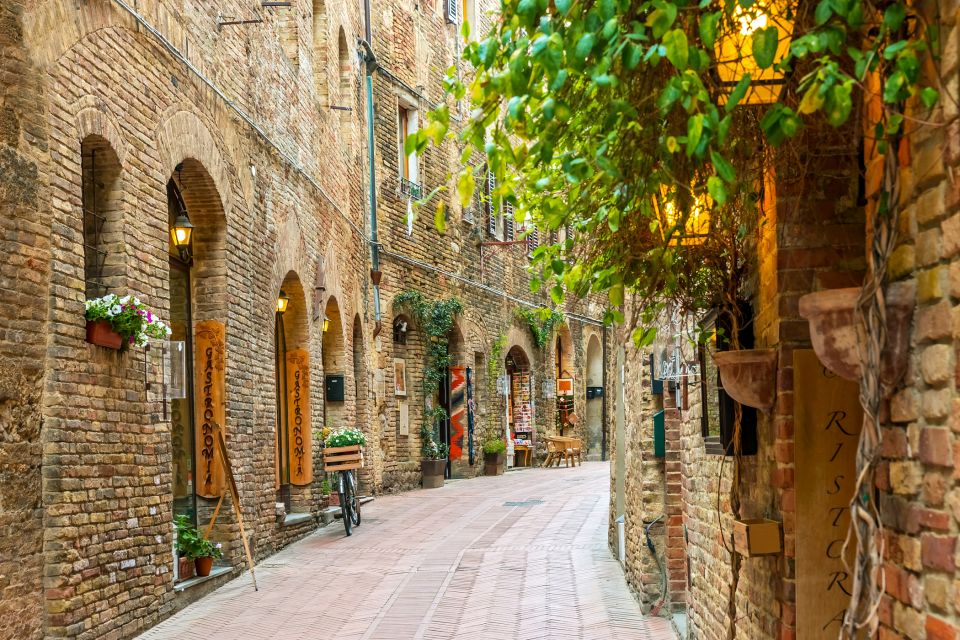 Half-Day Tour of San Gimignano From Florence - Tour Details