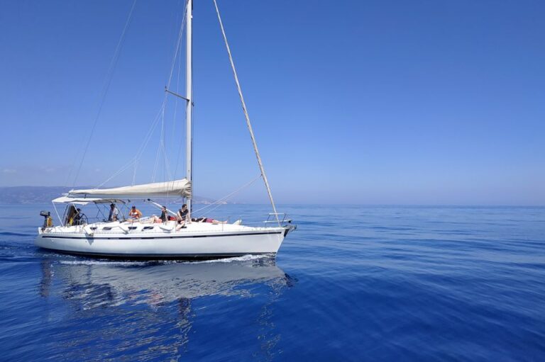Heraklion: Small-Group Sailing Trip to Dia Island With Lunch