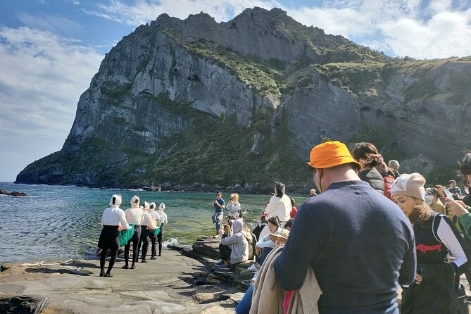 Jeju East Island Bus (Or Taxi )Tour Included Lunch & Entrance Fee - Tour Details and Inclusions