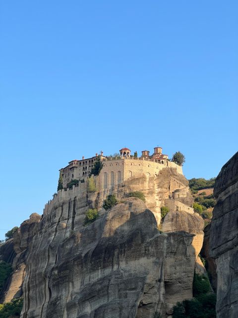 Kalambaka: Meteora Private Guided Tour With Local Guide