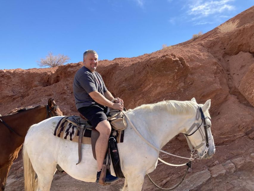 Las Vegas: Horseback Riding With Breakfast - Inclusions