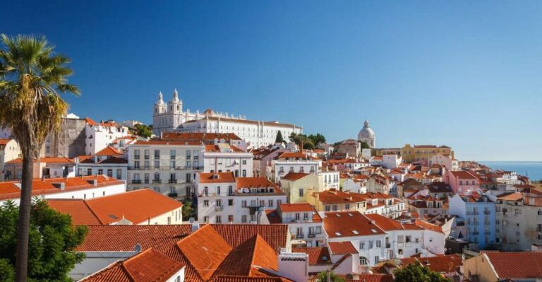 Lisbon: Private Walking Tour of the Citys Highlights
