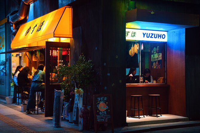 Neon Nights Photography 1 Hour Walking Tour in Seoul