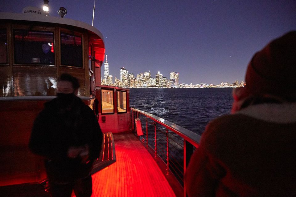 Nyc: City Lights Yacht Cruise With Drink Included - Cruise Details