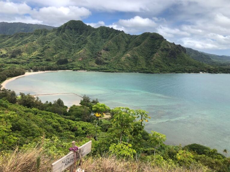 Oahu: Waterfall Hike & East Side Beach Day