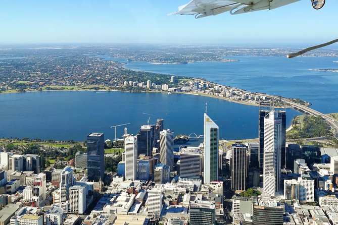 One Way Seaplane Flight - Perth to Rottnest Island - Scenic Route and Views