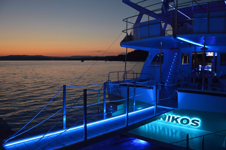 Ouranoupolis: Private Sunset Cruise on a Glassbottom Boat - Pricing and Duration