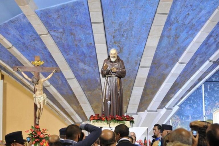 Padre Pios Shrine S. G. Rotondo Private Tour From Naples