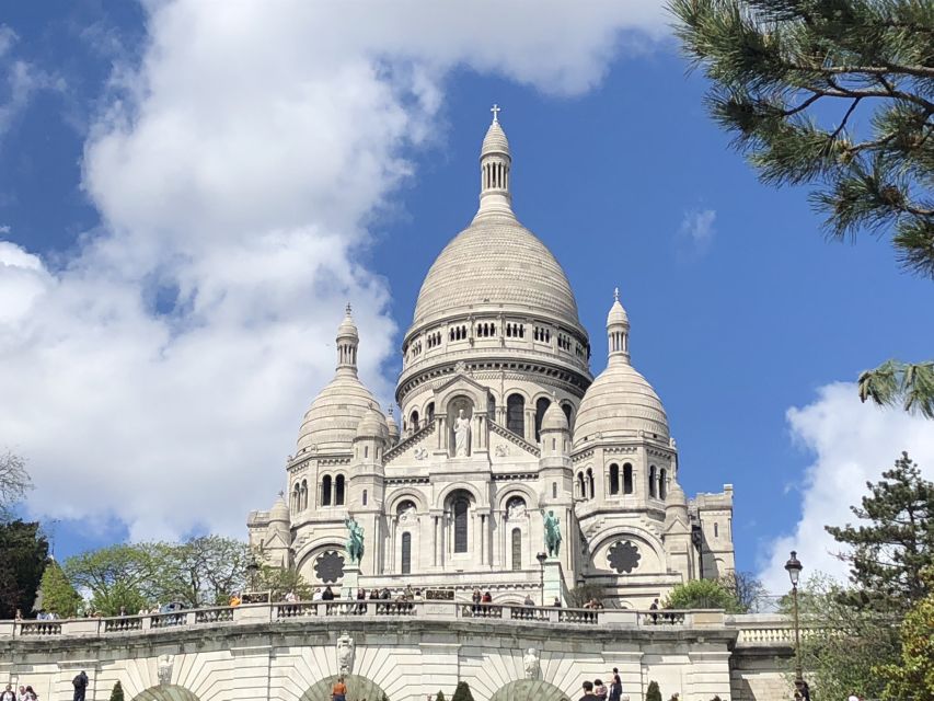 Paris: Self-Guided Treasure Hunt Through Montmartre - Uncover Montmartres Hidden Gems