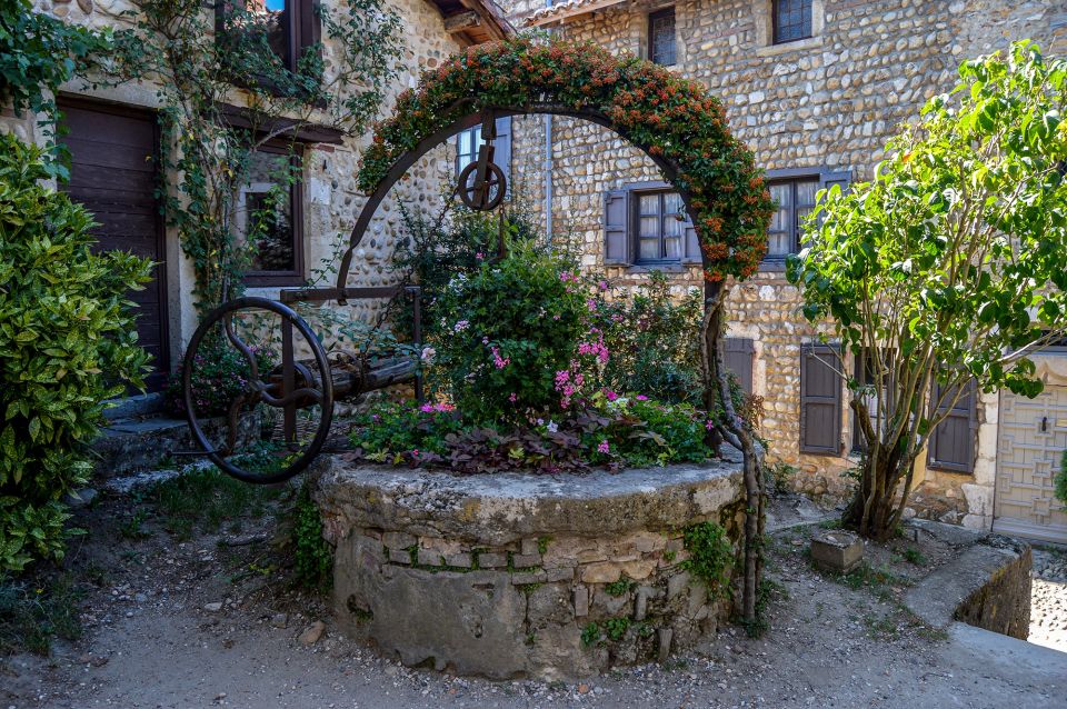 Pérouges : Medieval Village Private Guided Tour - Tour Details