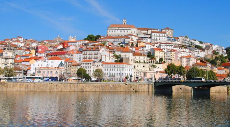 Porto: Private Transfer to Coimbra