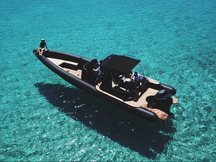 Private Boat Cruise to Delos & Rhenia Islands - Location and Islands