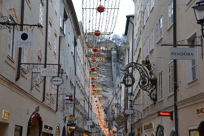 Private Christmas Market Tour in Salzburg - Tour Highlights
