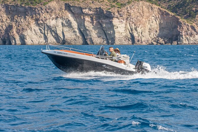 Private ELDORIS Boat Rental in Milos Agia Kiriaki GREECE - Tour Overview