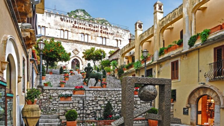 Private Tour of Taormina and Savoca From Taormina