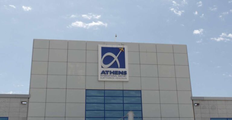 Private Transfer Between Athens Airport and Athens Hotels