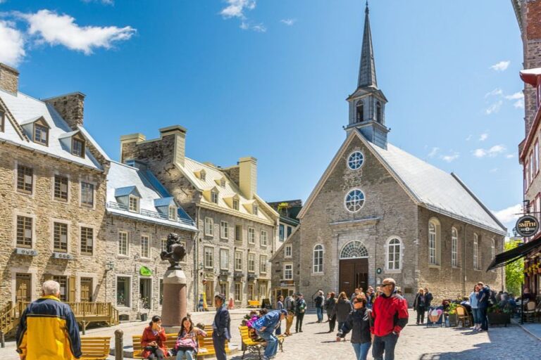 Quebec Old Town: European Charm Quest Experience