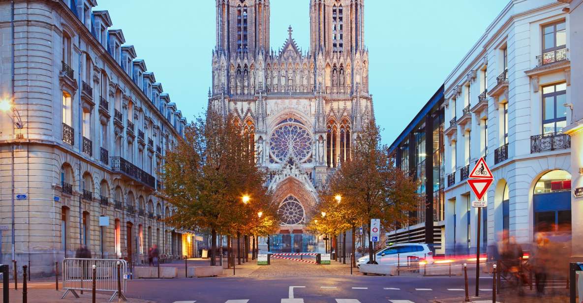 Reims: Self-Guided Highlights Scavenger Hunt & Walking Tour - Activity Overview