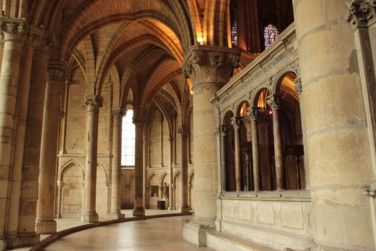 Reims UNESCO Site: Basilica of Saint-Remi Guided Tour