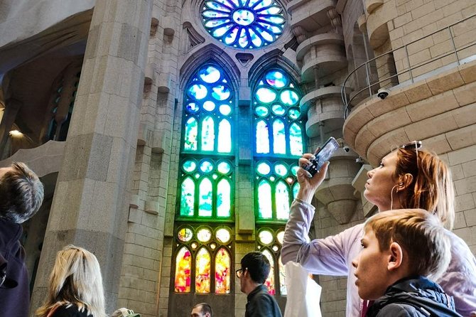 Sagrada Familia and Gaudi Private Tour With Skip the Line Tickets